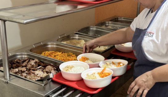 Marmitaria Social entrega mais de 5 mil refeições na primeira semana