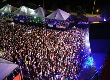 Quase 40 mil pessoas prestigiaram o maior Carnaval de portões abertos do noroeste paulista em Olímpia